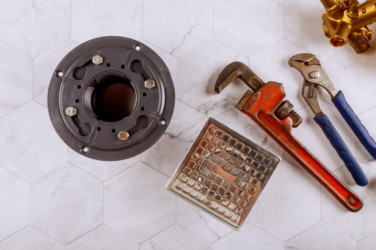 5 Best DIY Remedies To Unclog Shower Drain