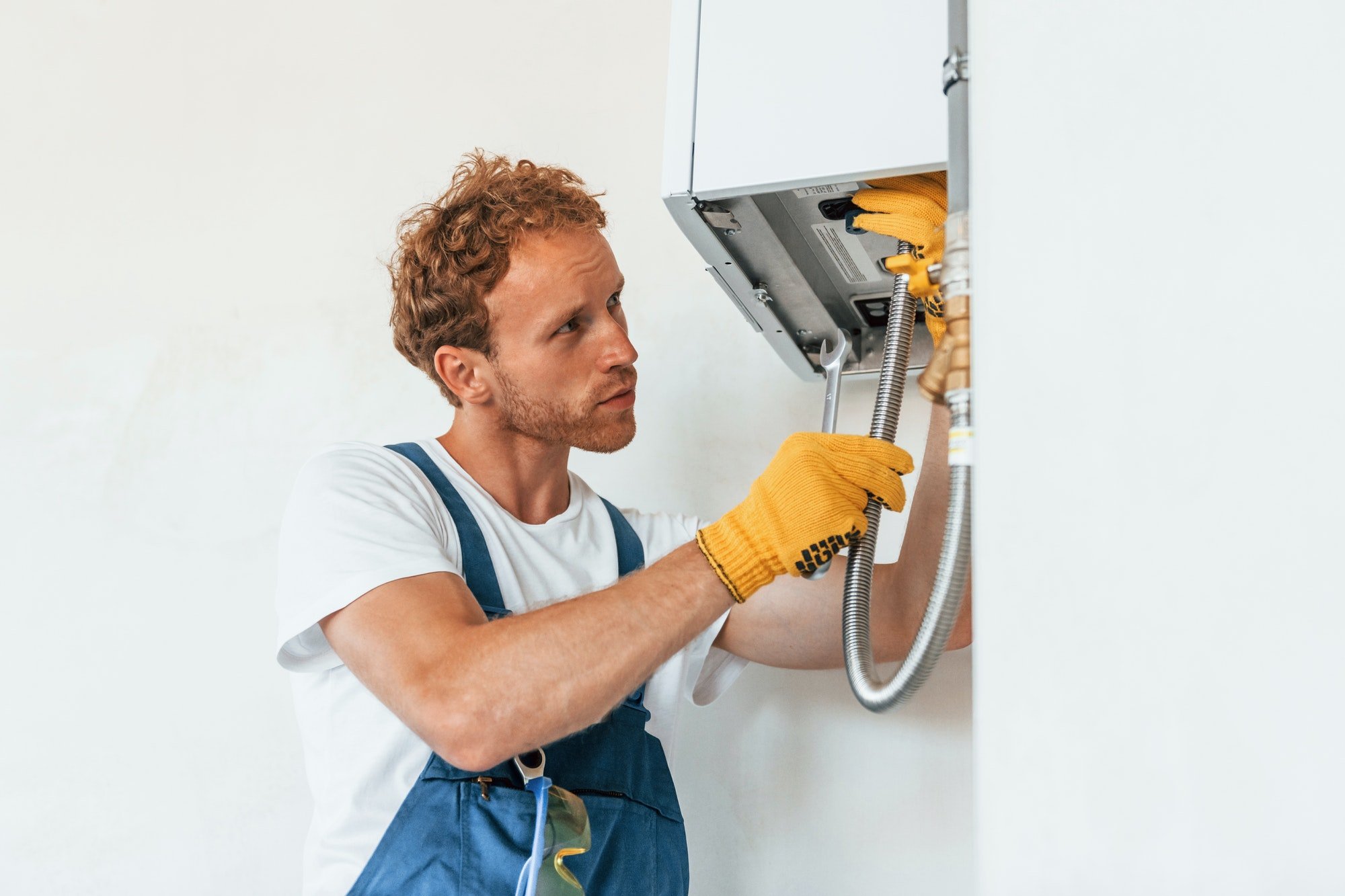 different types of water heater leaks